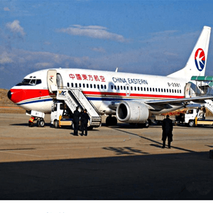 连云港机场物流航空快运业稳步发展的原因是什么？